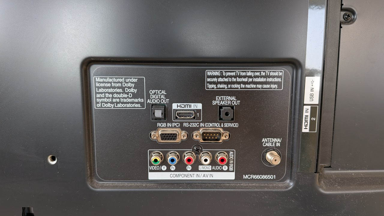 LG TV - 43 Inch Screen - photo 2