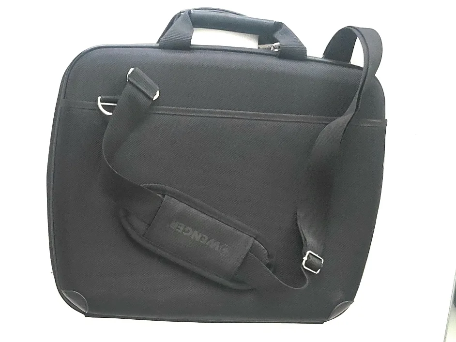 GnarlyFish Black Laptop Bag image indicator(5)
