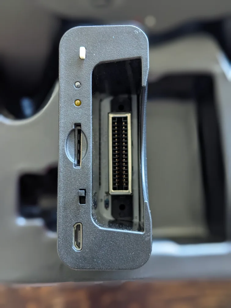 Hyperkin Admiral Premium Wireless BT Controller - N64 image indicator(5)