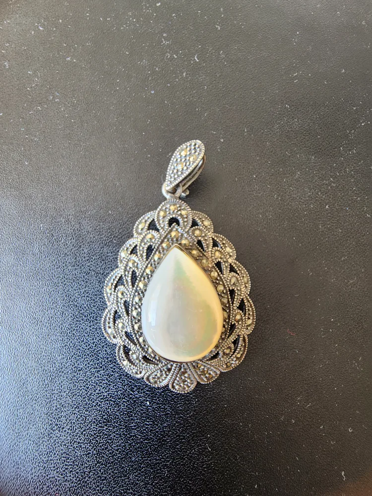 Vintage Pendant thumbnail