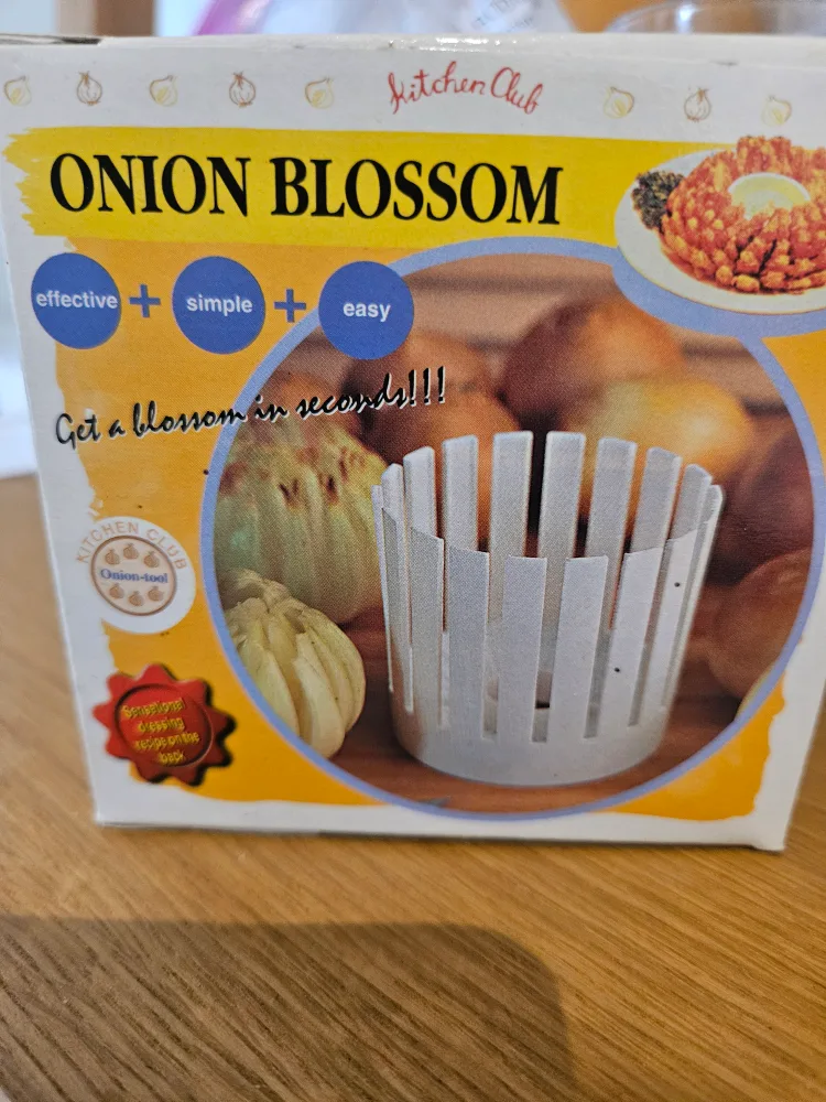 Kitchen Club Onion Blossom Tool thumbnail