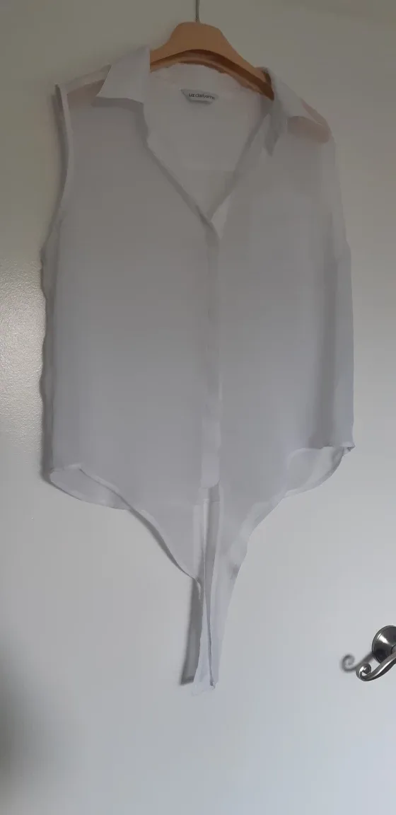 Liz Claiborne White Sleeveless Blouse image indicator(6)