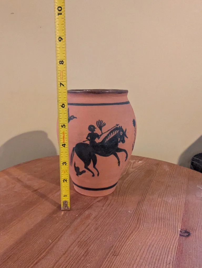 Handmade Terracotta Vase image indicator(5)