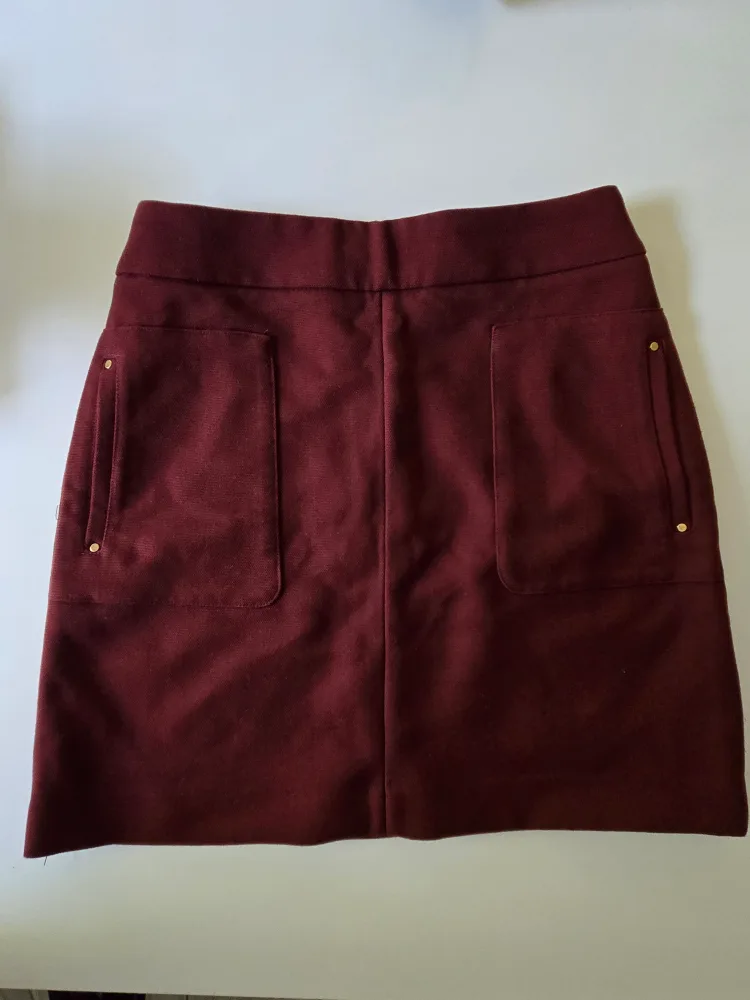 H&M Skirt thumbnail