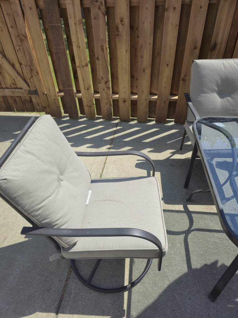 Outdoor Patio Dining Set with Umbrella - photo 3