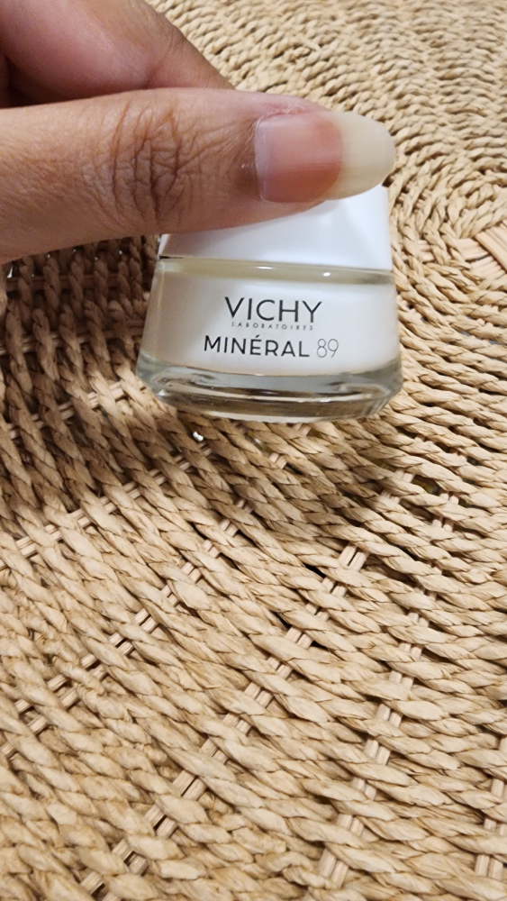 Vichy Mineral 89 Moisture Boosting Cream -15 ml