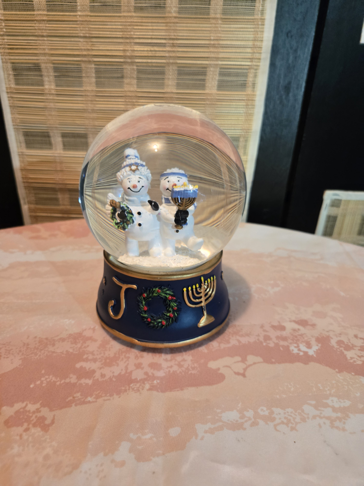 Musical Snow Globe