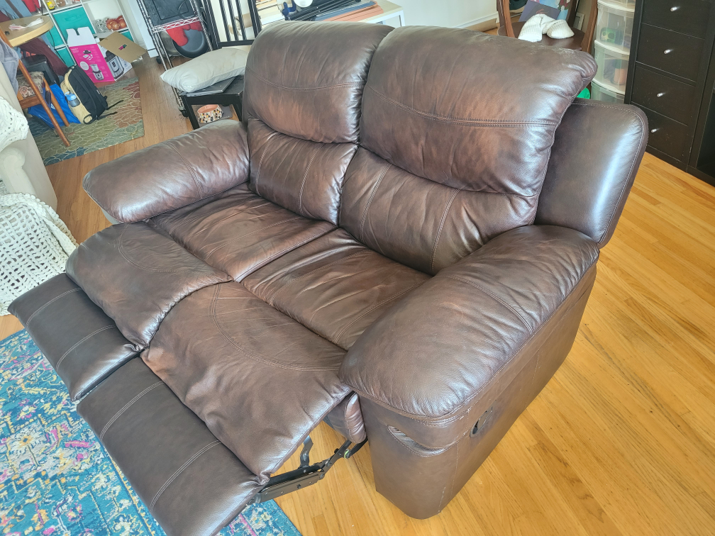 Two-seater brown leather recliner sofa - photo 2