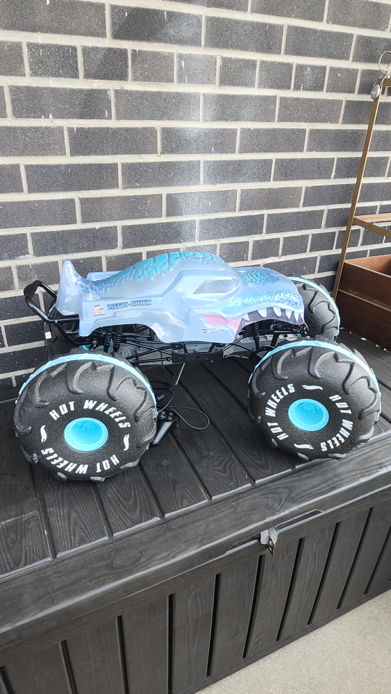 Hot Wheels Monster Truck - photo 2