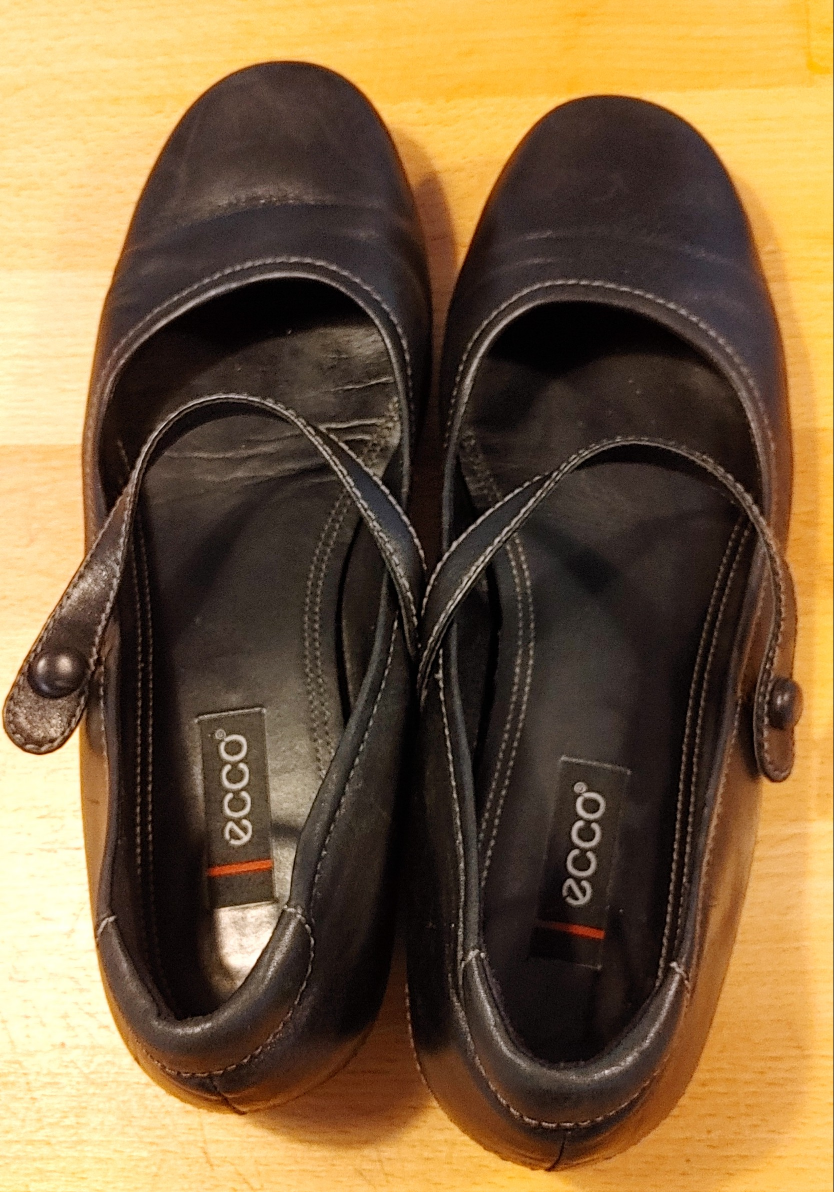 ECCO Black Mary Jane Flats - photo 4