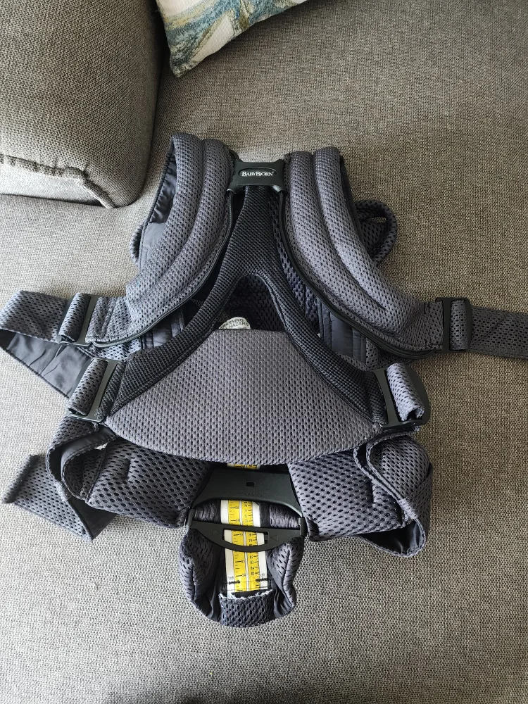 Baby Bjorn- Baby Carrier Free image indicator(8)