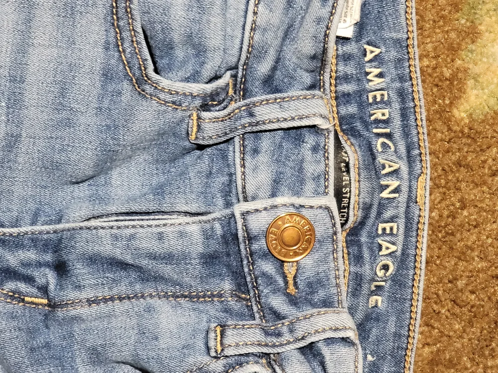American Eagle Jeans image indicator(4)
