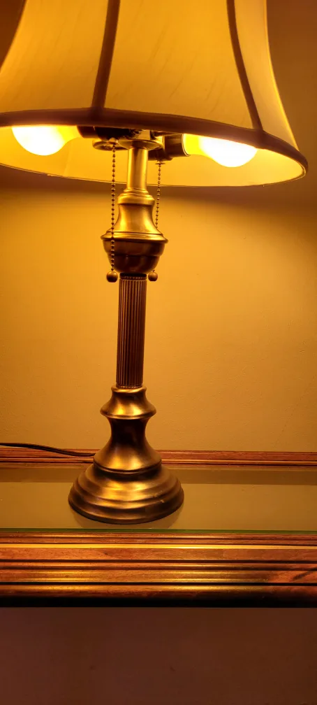 Brass Table Lamp image indicator(6)