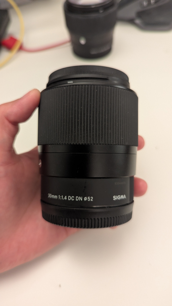 Sigma 30mm f/1.4 DC DN Lens