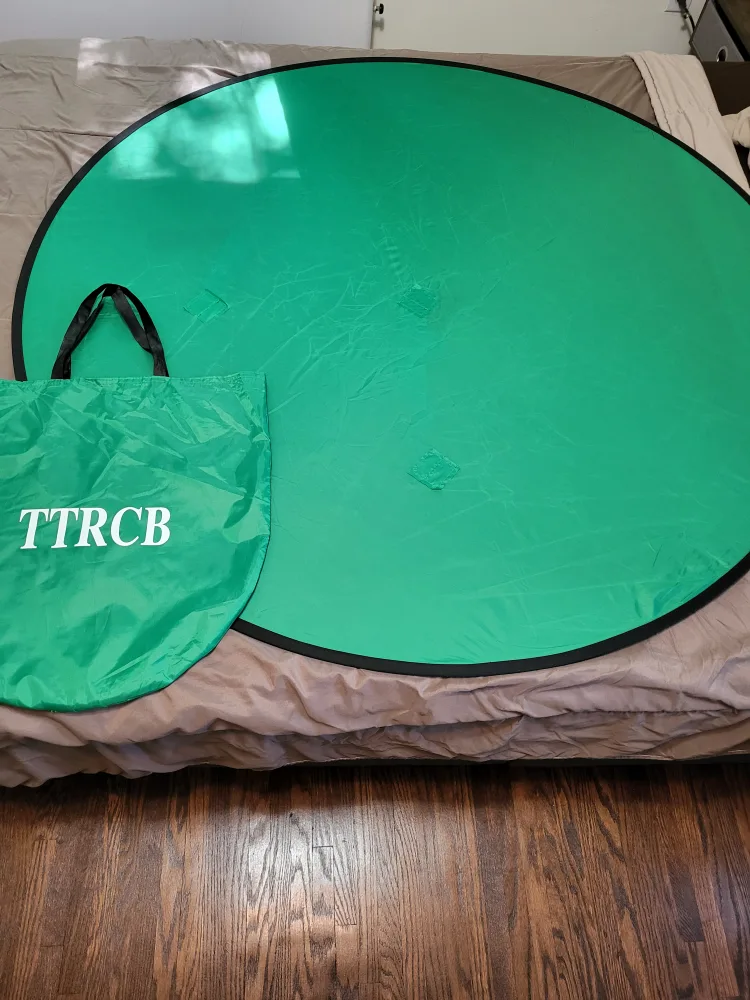 Green Screen Backdrop with Carry Bag thumbnail