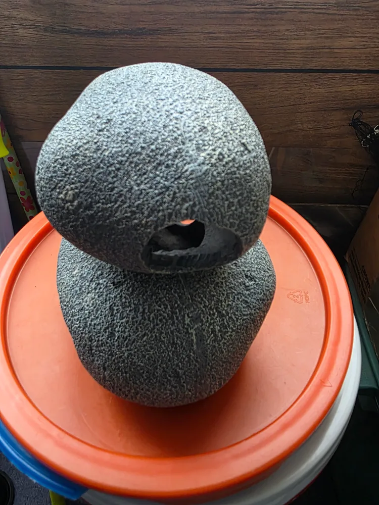 Stone-like Aquarium Décor image indicator(2)