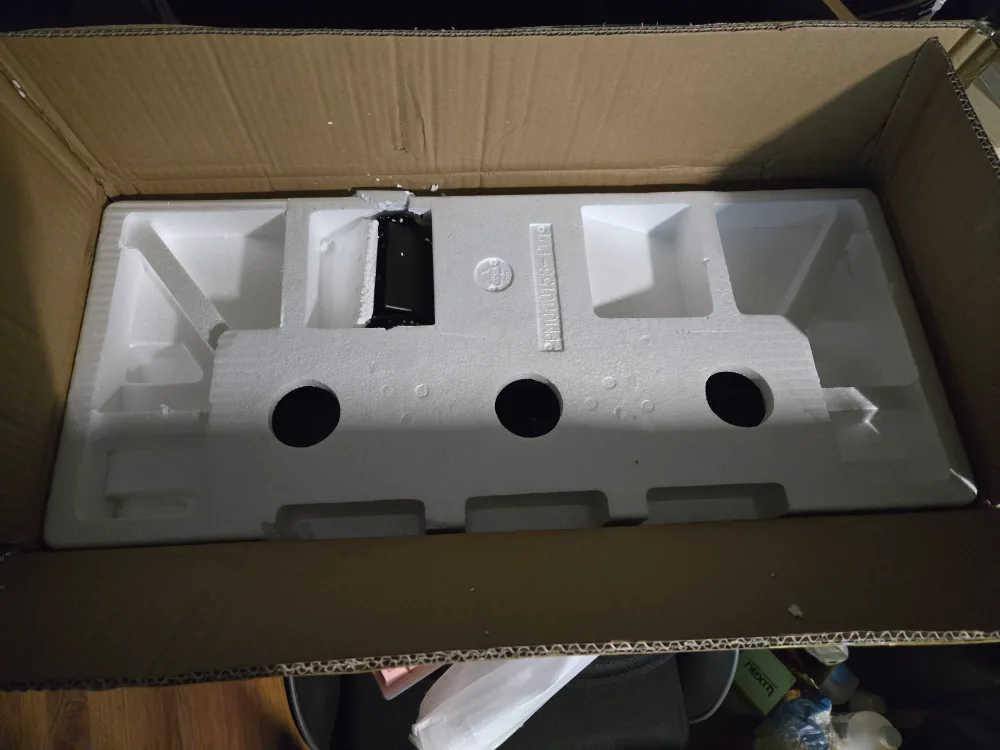 PrimeCables Under Desk Keyboard Tray 26.4" image indicator(3)