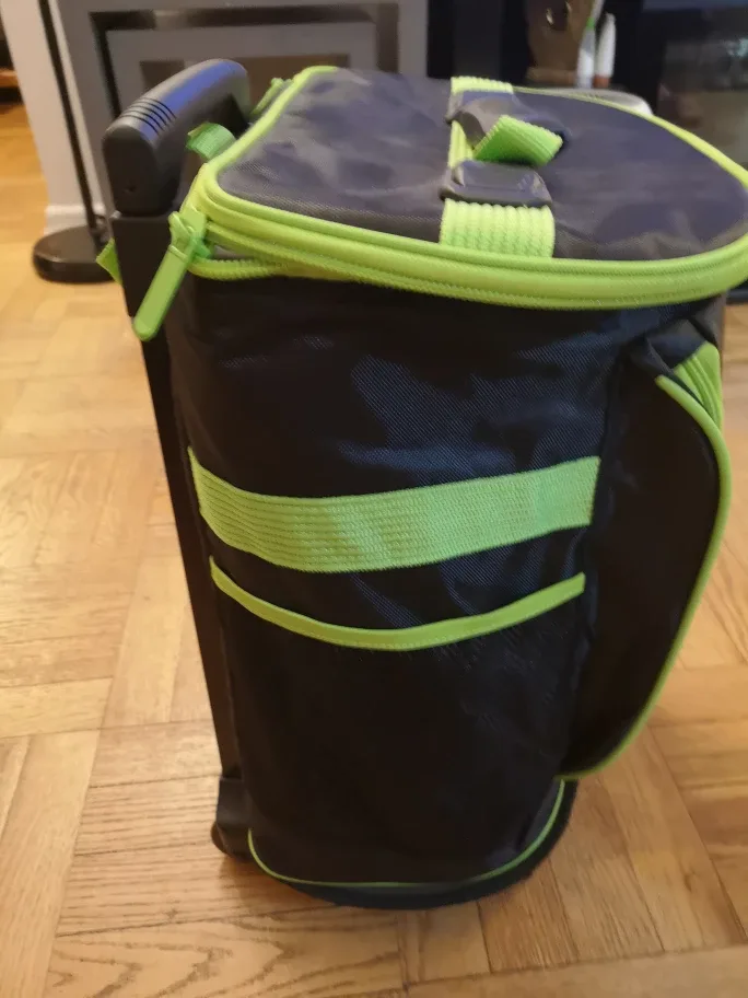 Rolling Cooler Bag image indicator(2)