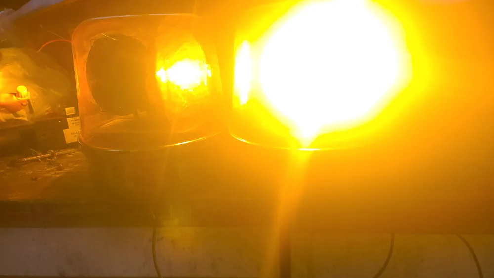 Pair of Unity RV-25 2 Bulb rotating beacon lights image indicator(3)