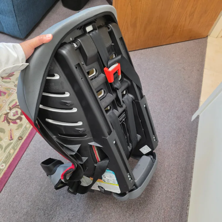 Evenflo Car Seat - Red & Grey image indicator(2)