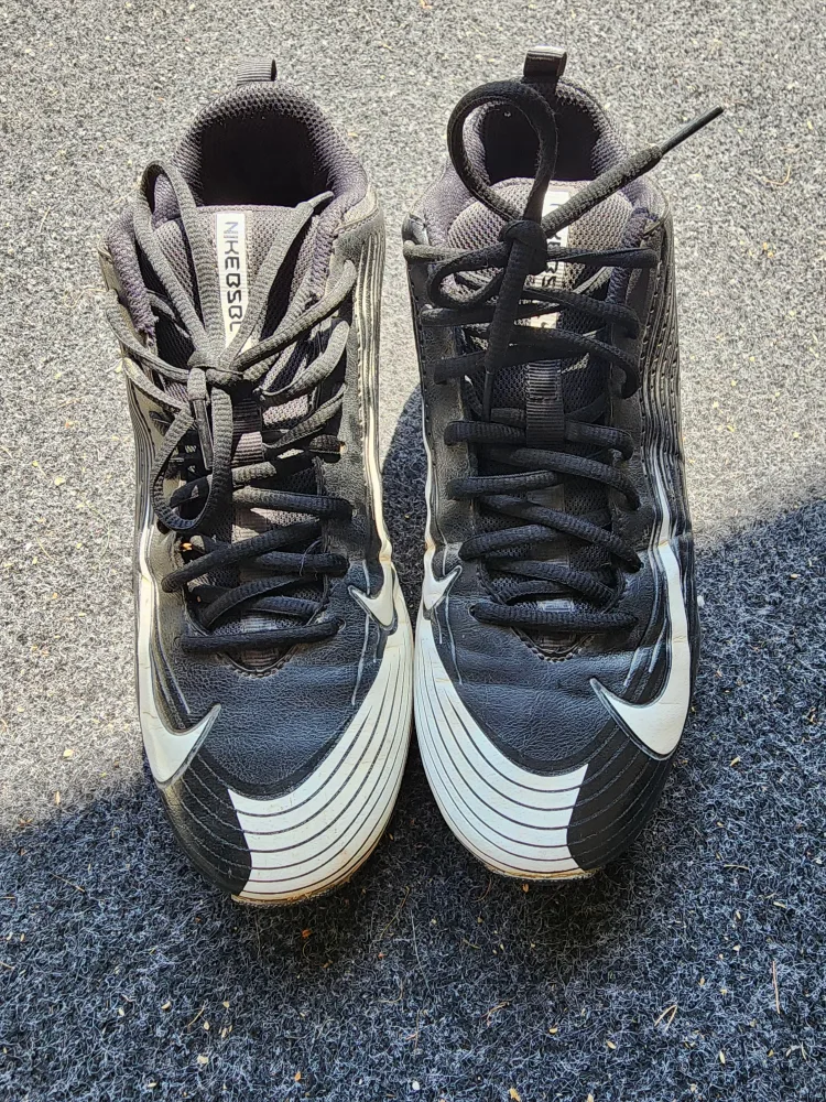 Nike Vapor Edge Shark Football Cleats - Size 9 thumbnail