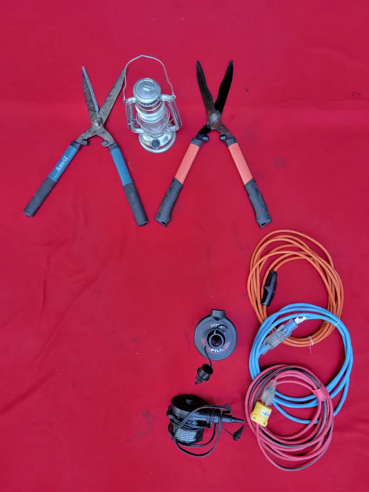 Gardening Tools: Anvil Shears, Lantern, Cords thumbnail