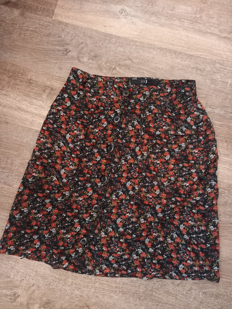 XXI Floral Mini Skirt - Size S