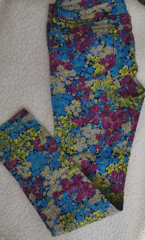 Aeropostale Floral Print Jeans thumbnail
