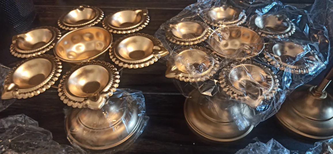 New Brass Diya Oil Lamp Set. image indicator(2)