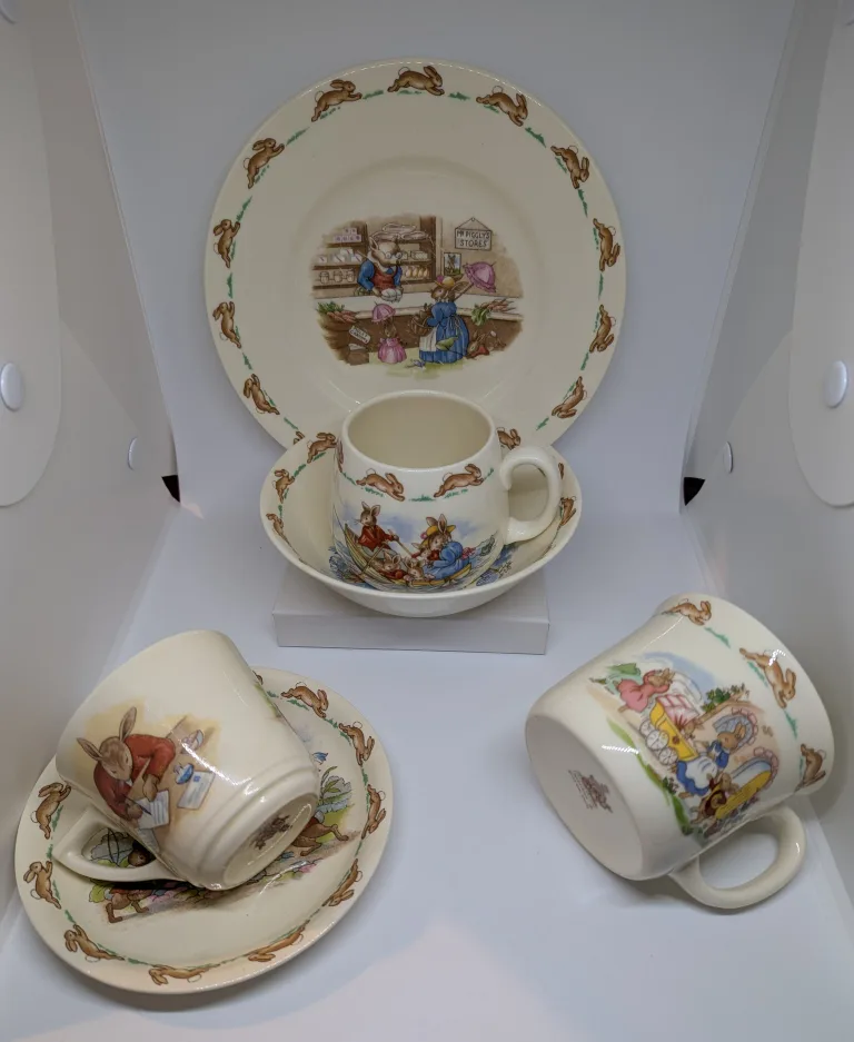 Royal Doulton Bunnykins Dishes Set thumbnail