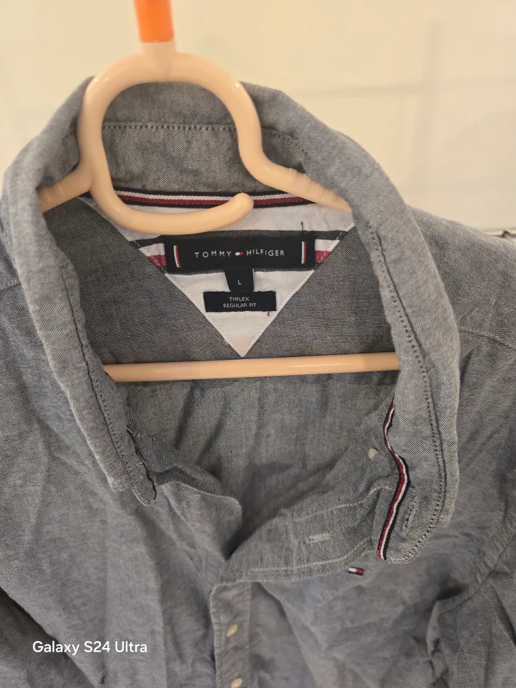 Tommy Hilfiger Thflex Regular Fit Shirt - Size L image indicator(2)