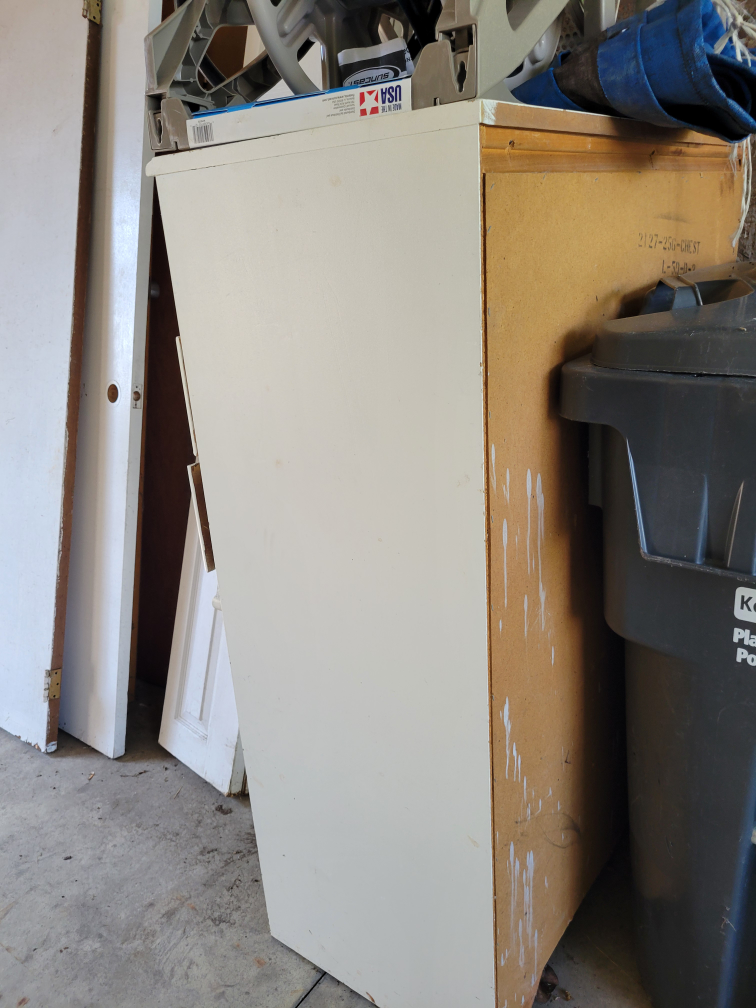White 6-Drawer Dresser - photo 2