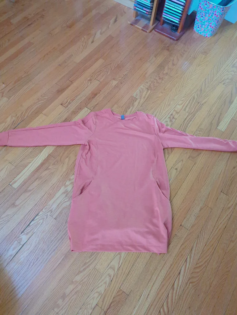 Long Sleeve Tunic Top - Coral Colour 🇨🇦 thumbnail