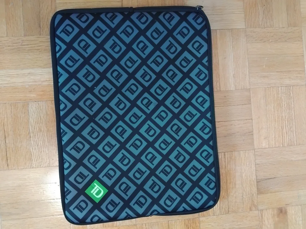 TD Laptop Case / Sleeve image indicator(2)