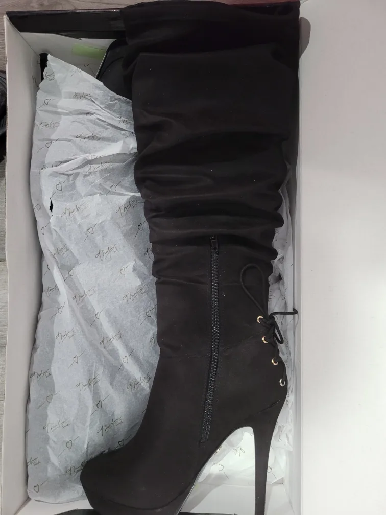 Thigh High Black Heel Boots - Size 9 thumbnail