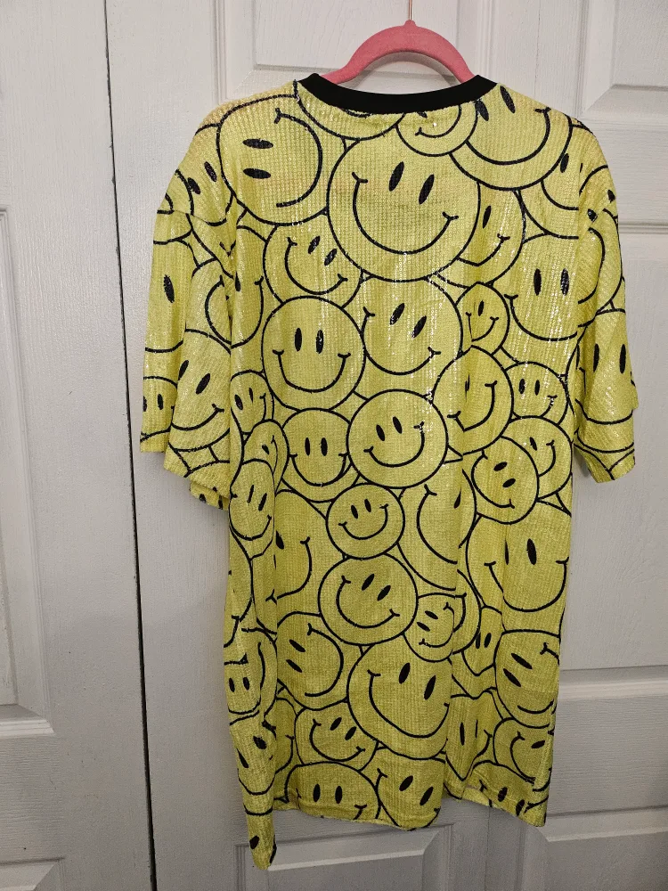 Denim & Love Smiley Face Sequin Shirt - L thumbnail