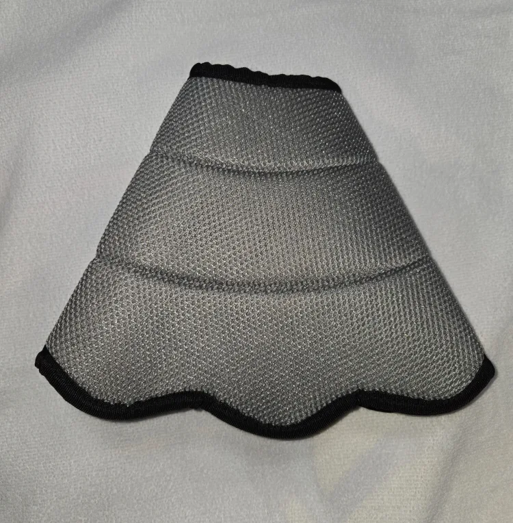 Dog Cone Collar - Size Small image indicator(4)