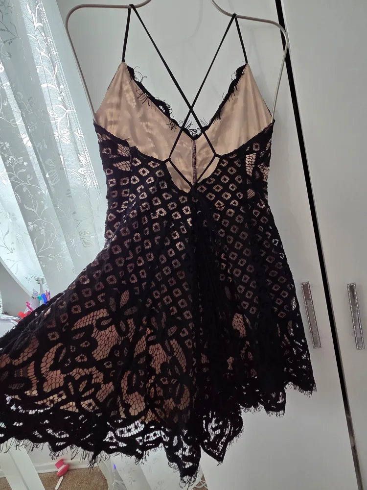 Black Lace Romper image indicator(4)