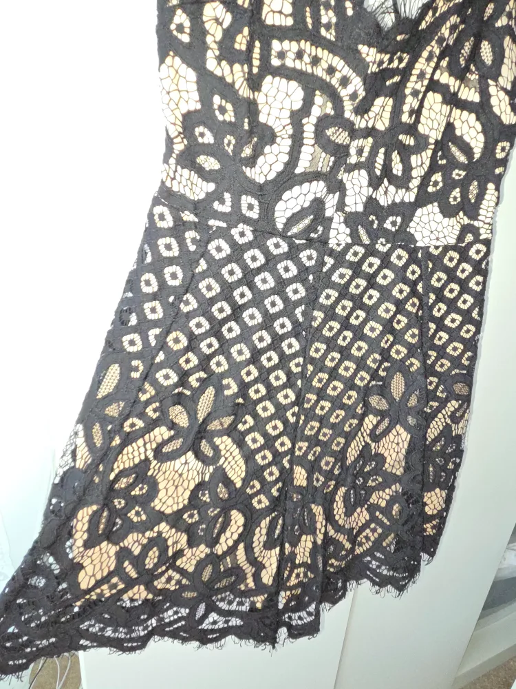 Black Lace Romper image indicator(10)