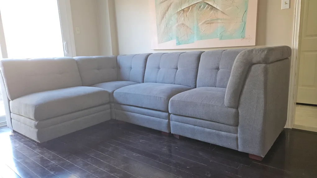 Grey Sectional Sofa image indicator(4)