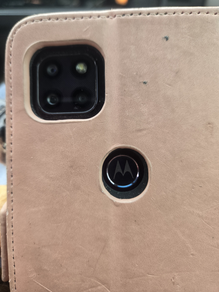 Motorola Smartphone with Case - photo 5