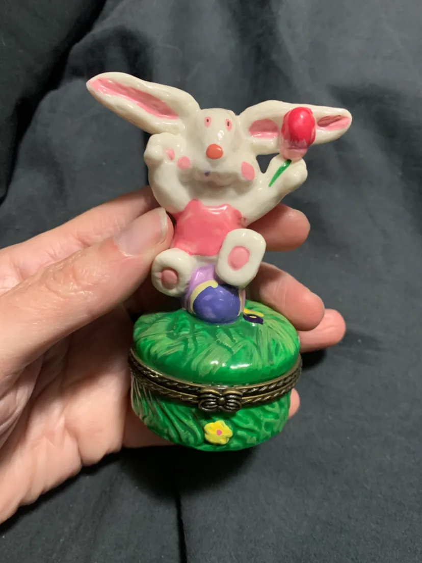 $20 Easter bunny trinket hinged box thumbnail