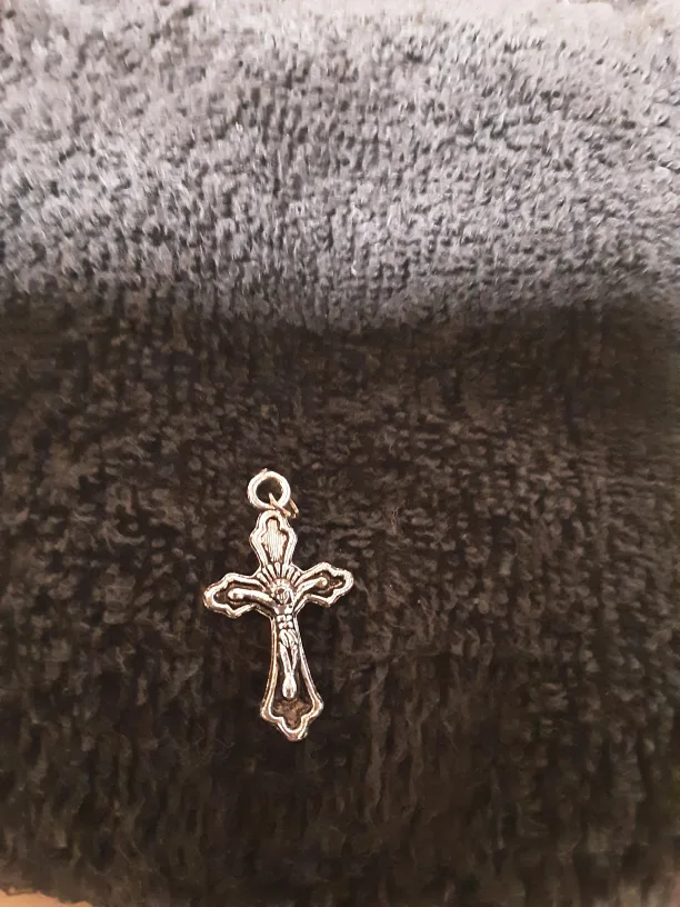 Cross Pendant thumbnail