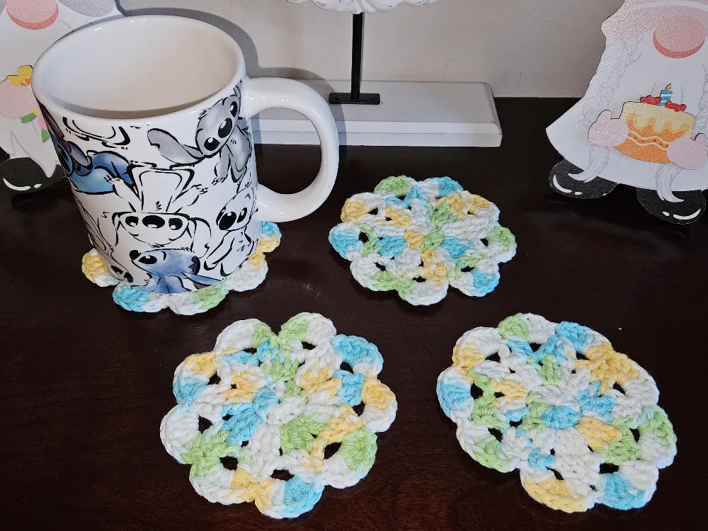 Flower Crocheted Coasters thumbnail
