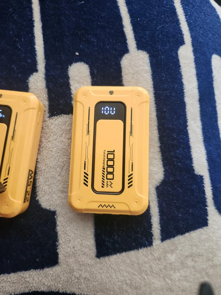 Yellow 10000mAh Power Bank image indicator(2)