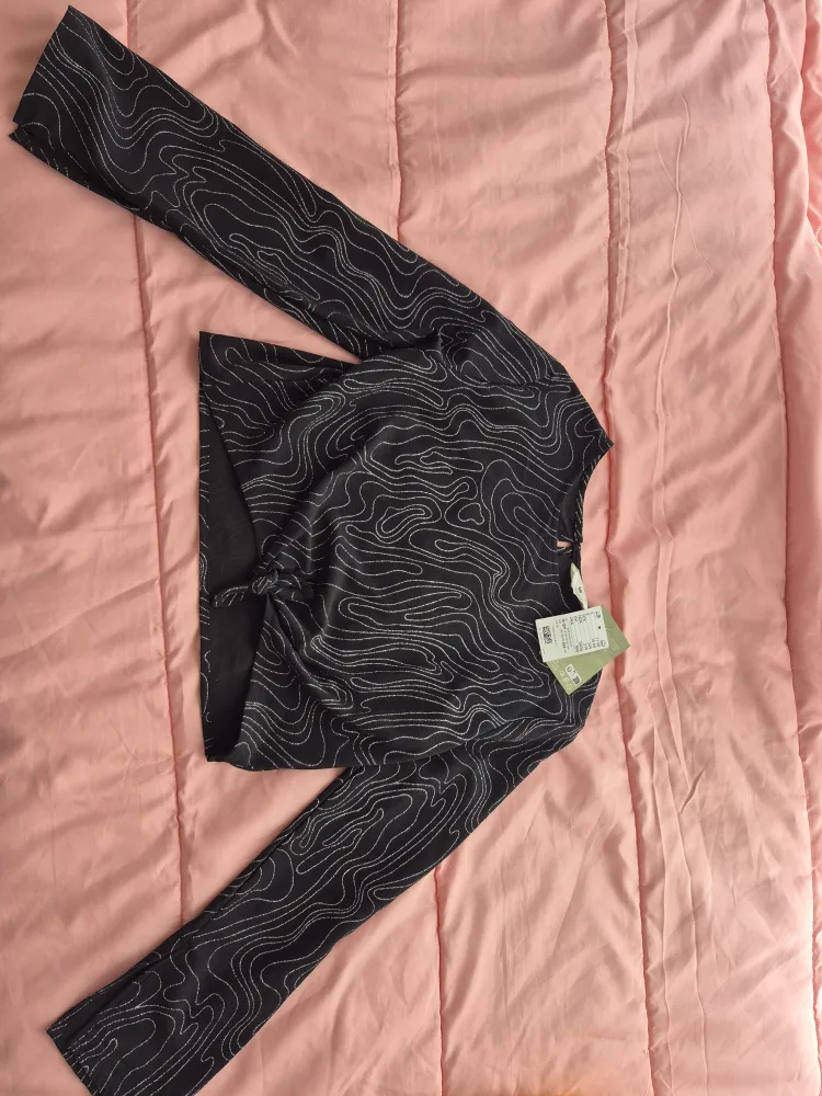H&M Black Patterned Long Sleeve Top thumbnail