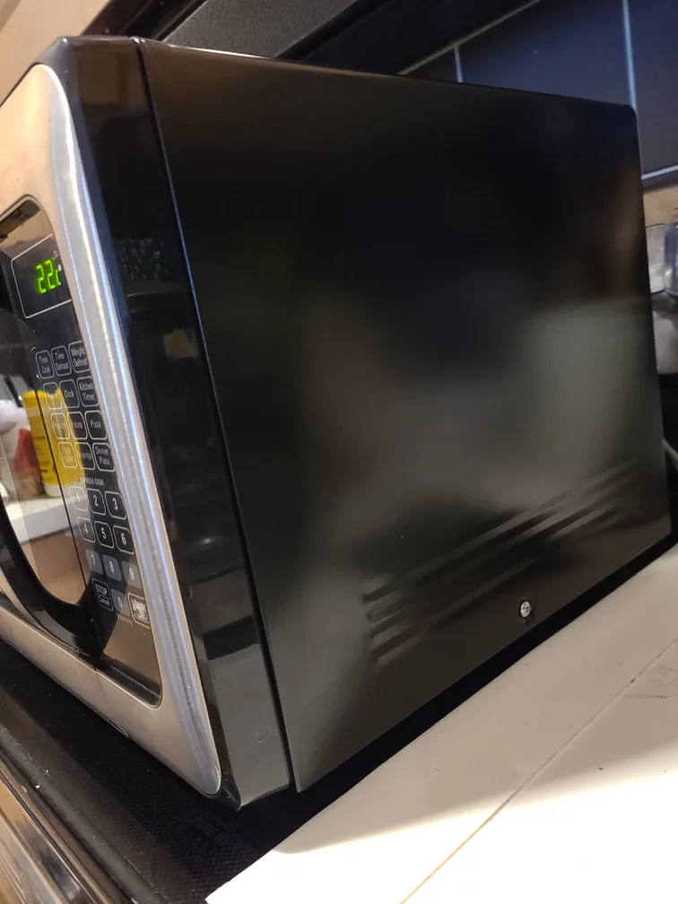 Black+Decker Stainless Steel Microwave 1.1 CU FT image indicator(7)