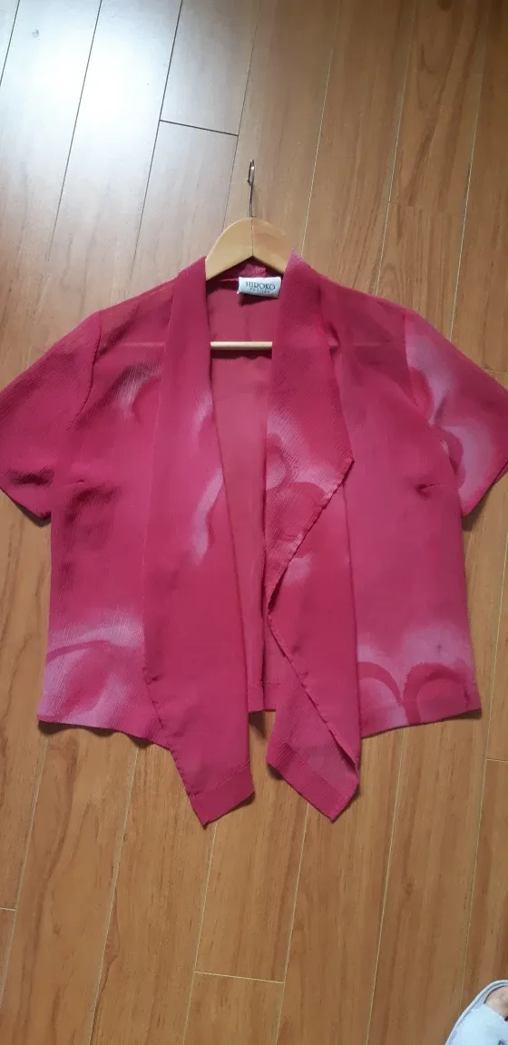 5pc. woman's clothing lot size L image indicator(7)