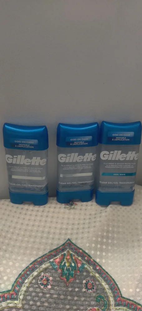 Gillette Clear Gel Antiperspirant x 3 thumbnail