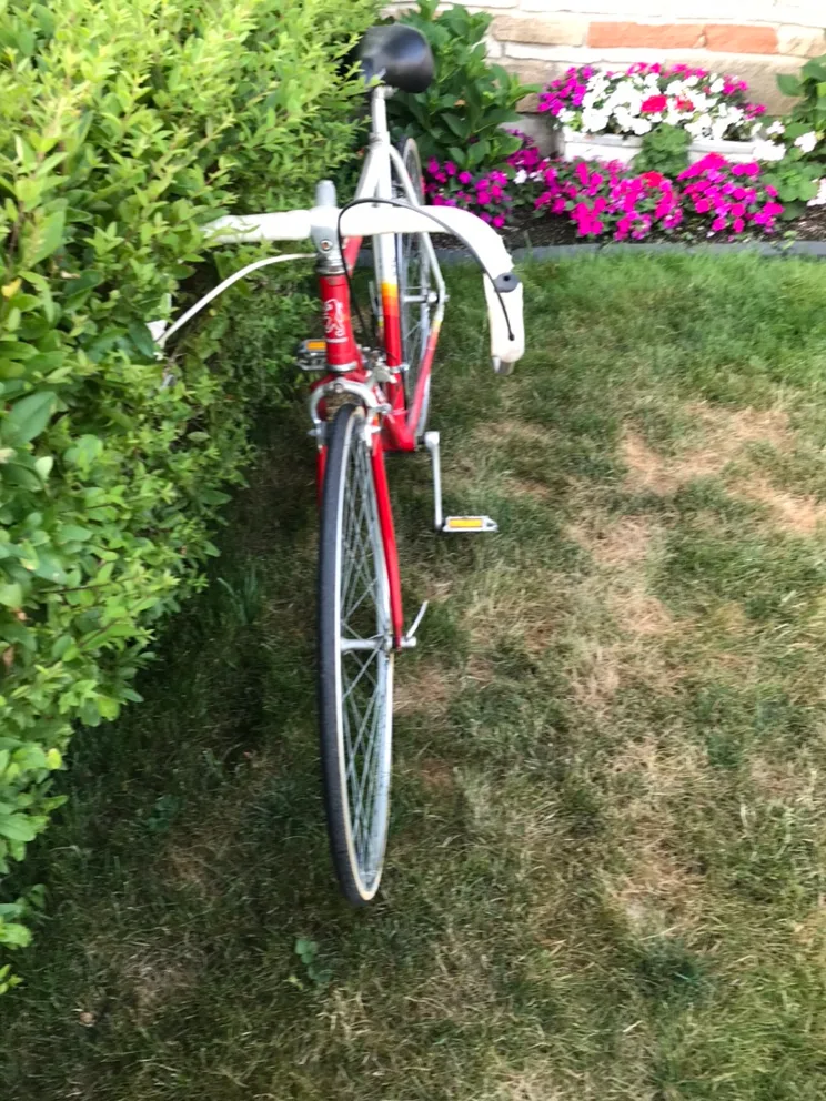 Bike Peugeot vintage racing bike thumbnail